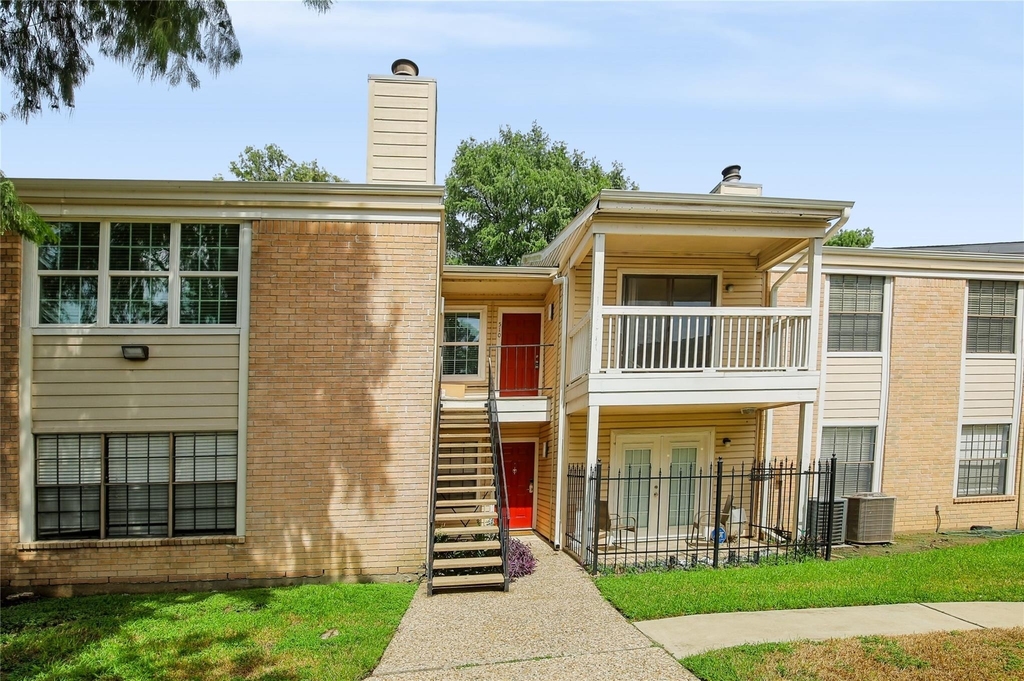 2750 Holly Hall Street - Photo 1