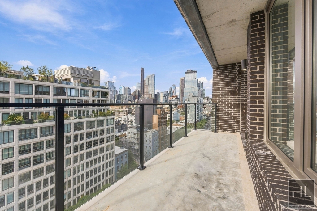 4 Avenue - Photo 13