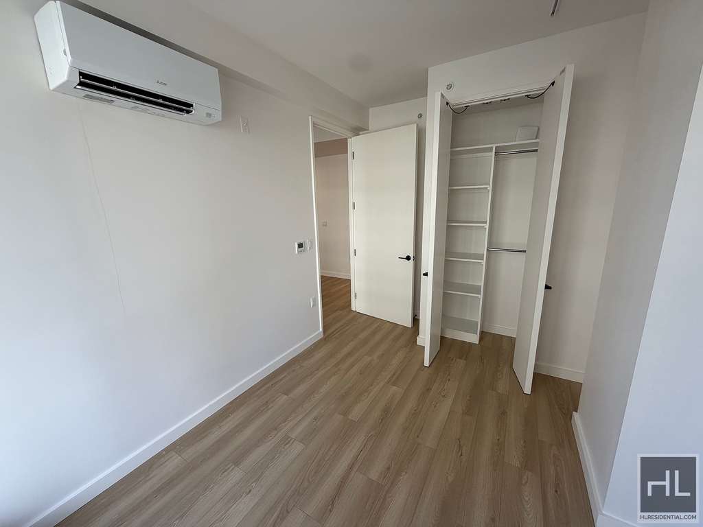 4 Avenue - Photo 12
