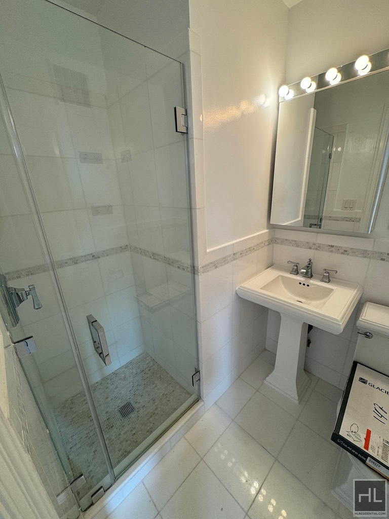 West 79 Street - Photo 8