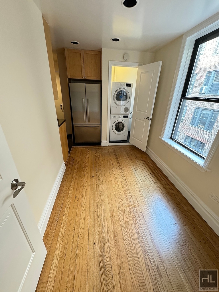 West 79 Street - Photo 5