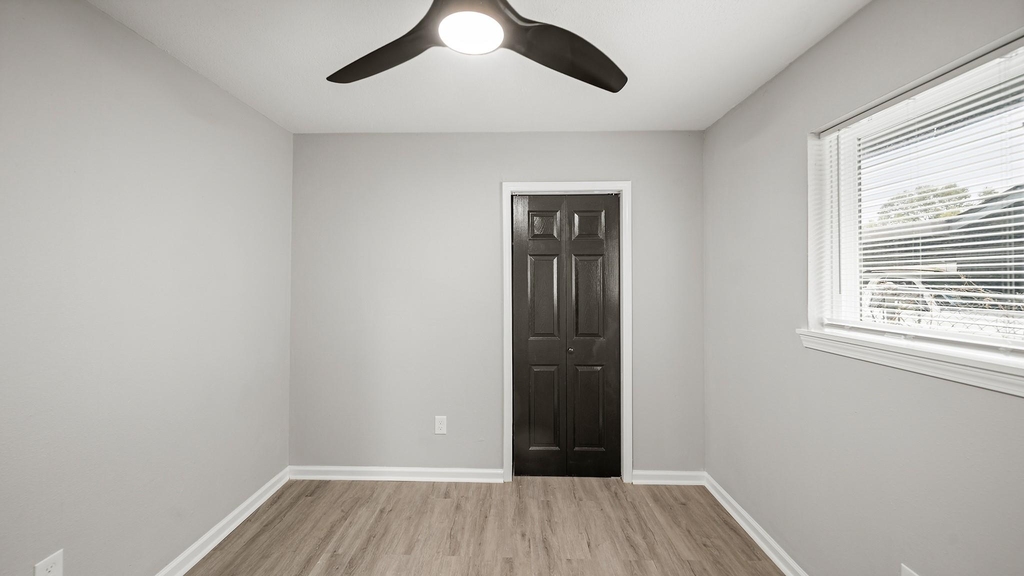 11330 Murr Way - Photo 18