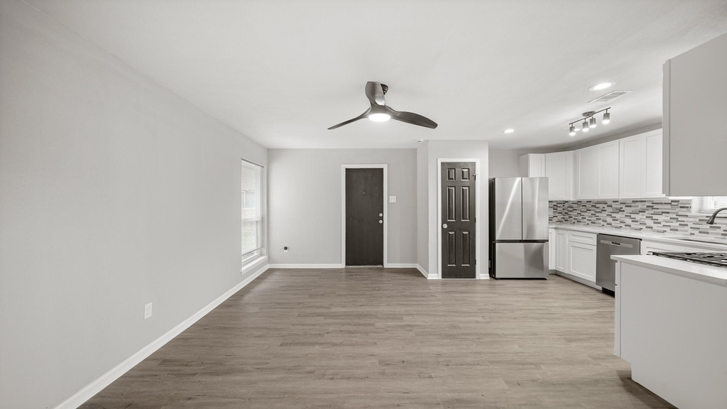 11330 Murr Way - Photo 5