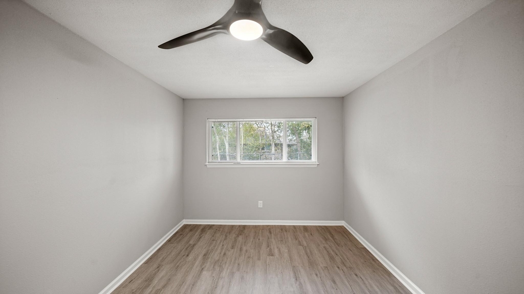 11330 Murr Way - Photo 10
