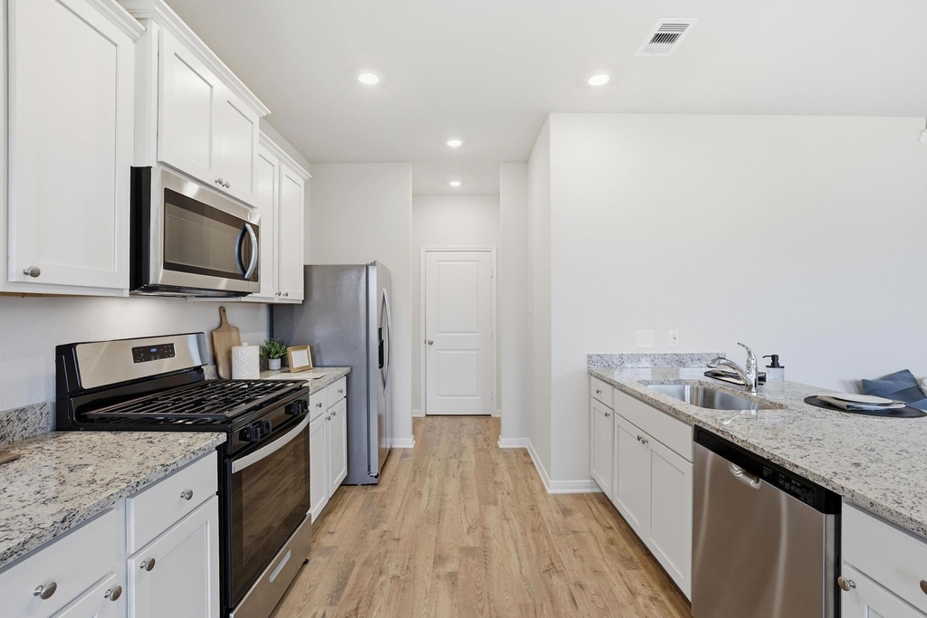 5746 Wild Iris Drive - Photo 11