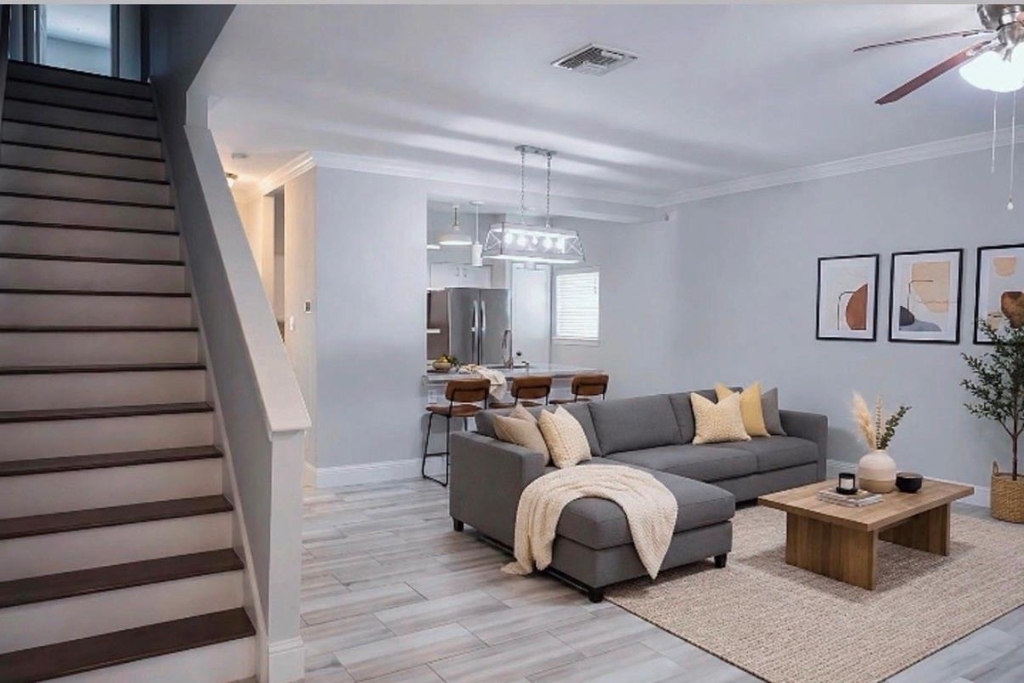 4001 Tanglewilde Street - Photo 0