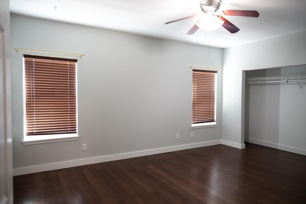 4001 Tanglewilde Street - Photo 25