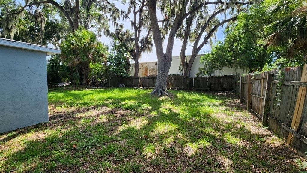 7919 Grand Boulevard - Photo 29