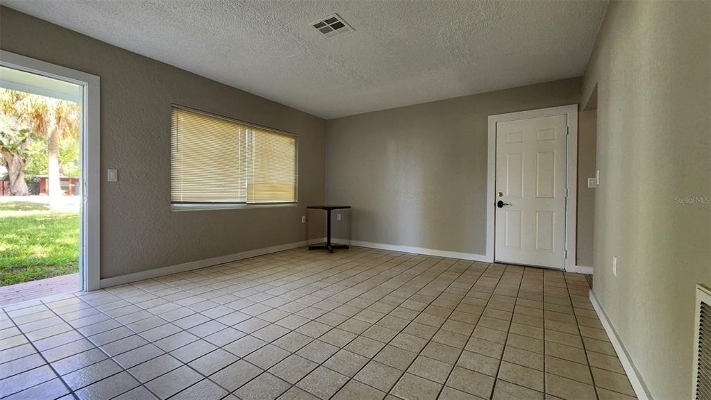 7919 Grand Boulevard - Photo 6