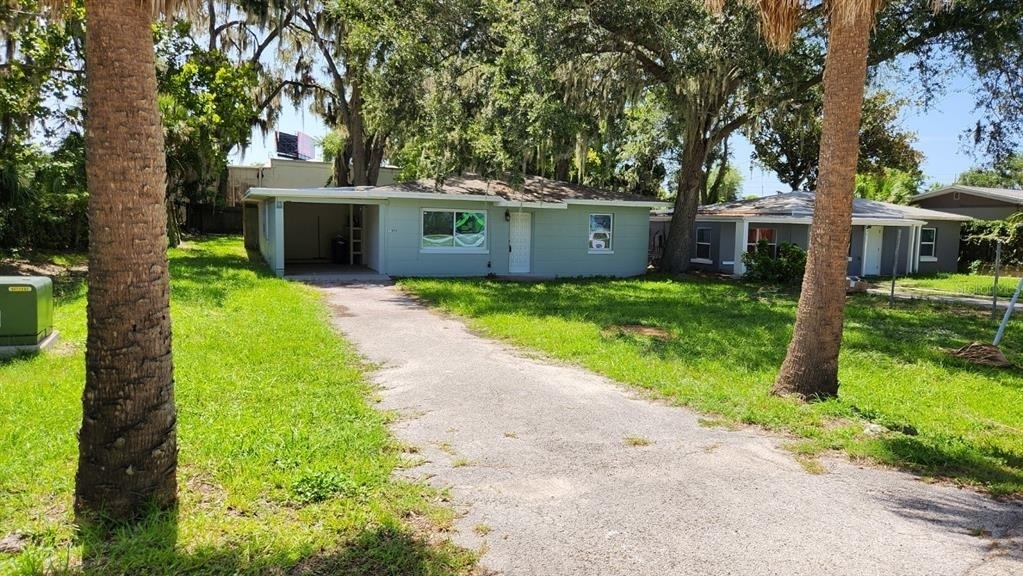 7919 Grand Boulevard - Photo 1