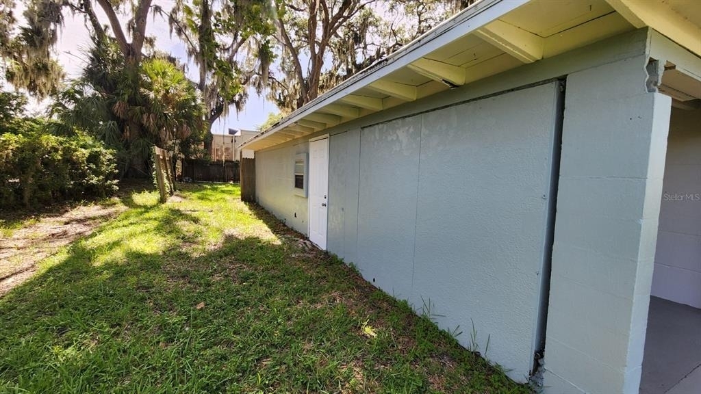 7919 Grand Boulevard - Photo 33