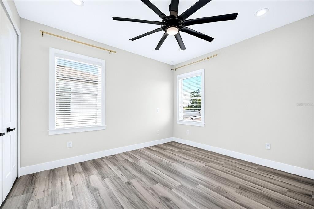 4020 W Arch Street - Photo 30