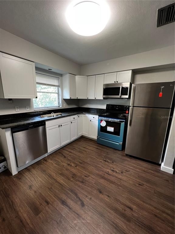 254 Plumosa Drive - Photo 1