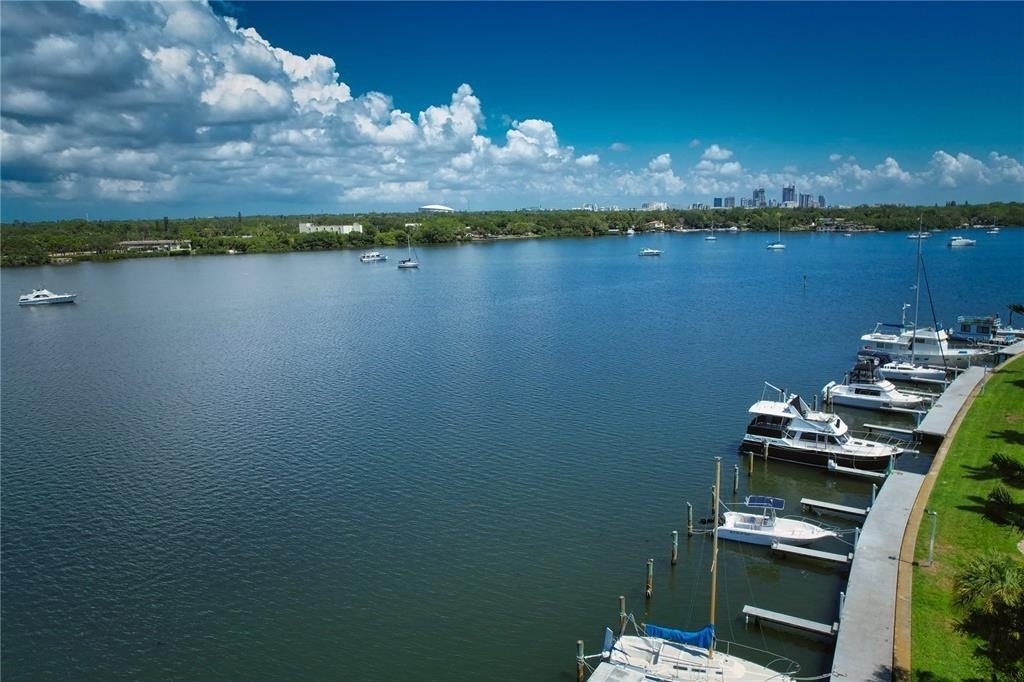 165 Pompano Dr Se - Photo 2