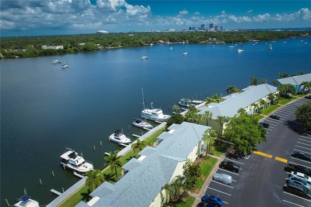165 Pompano Dr Se - Photo 0
