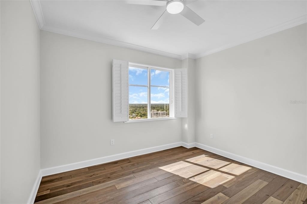 300 Beach Drive Ne - Photo 34