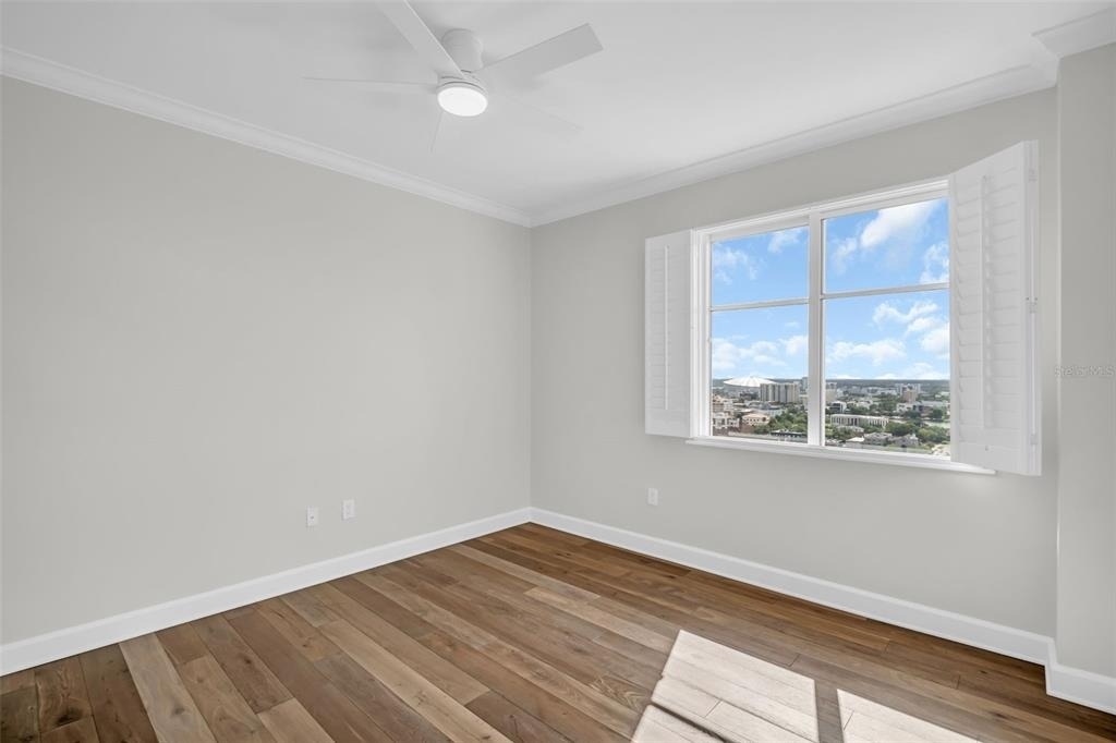 300 Beach Drive Ne - Photo 35