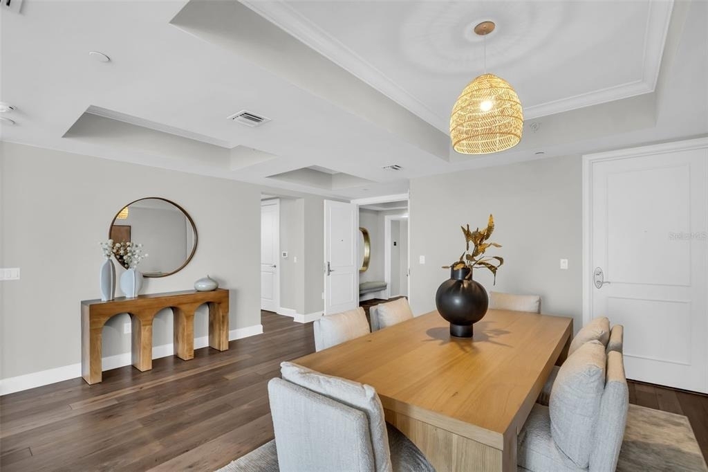 300 Beach Drive Ne - Photo 8