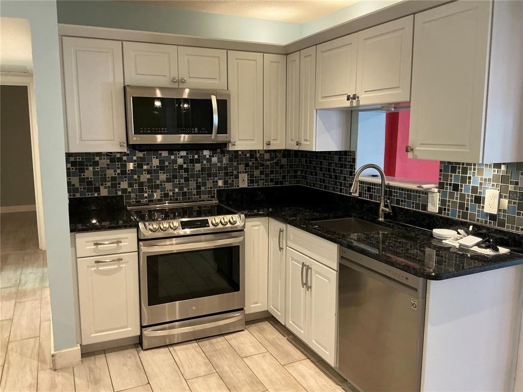 5248 15th Avenue N - Photo 7