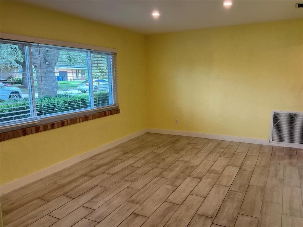 5248 15th Avenue N - Photo 4