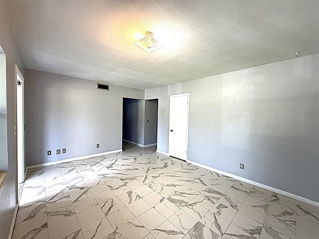105 Hill Circle - Photo 5