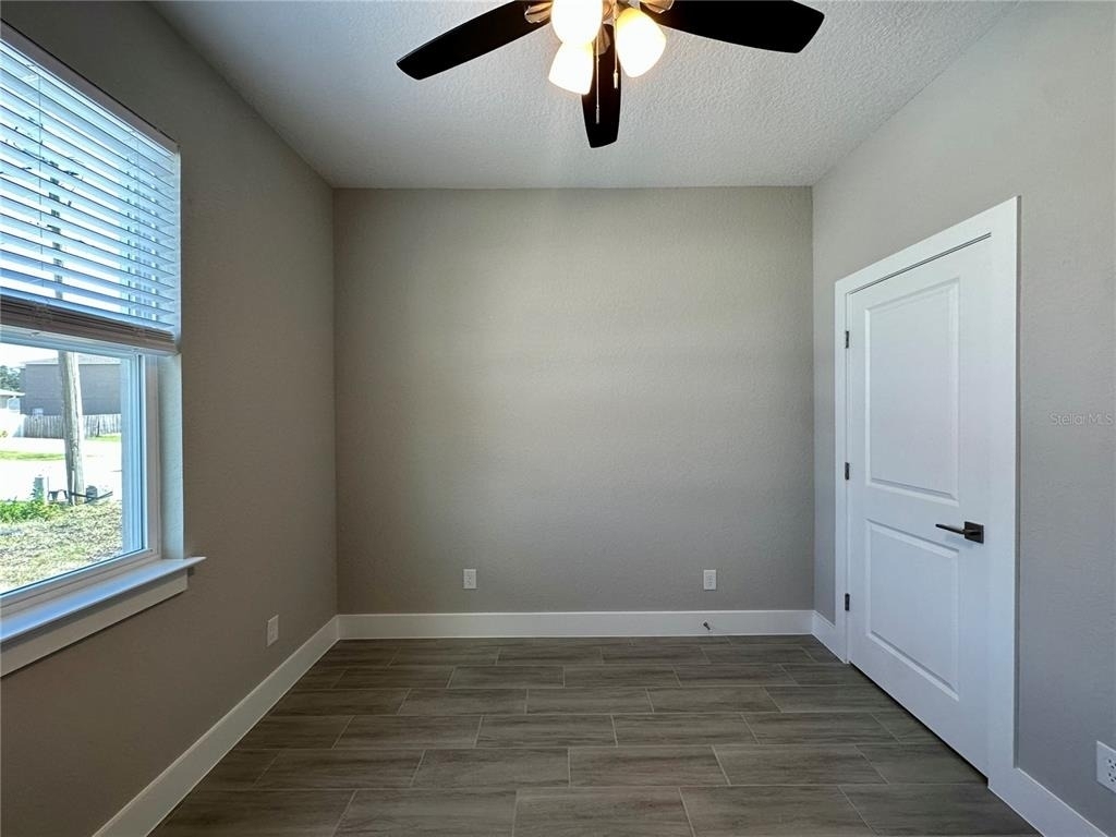 547 Albatross Drive - Photo 15