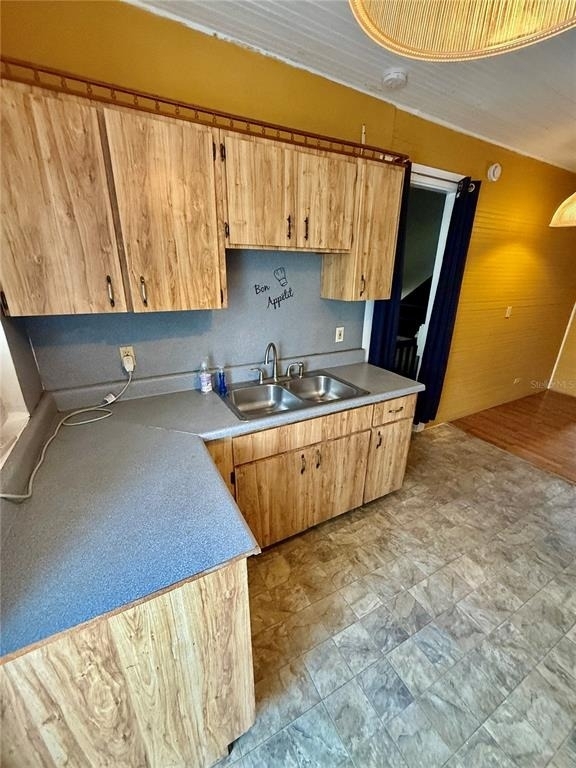 417 Mabbette Street - Photo 4