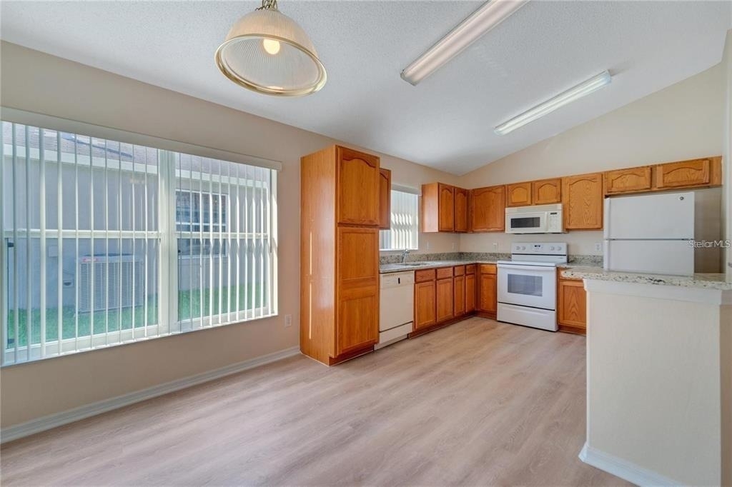 8104 Santee Drive - Photo 7