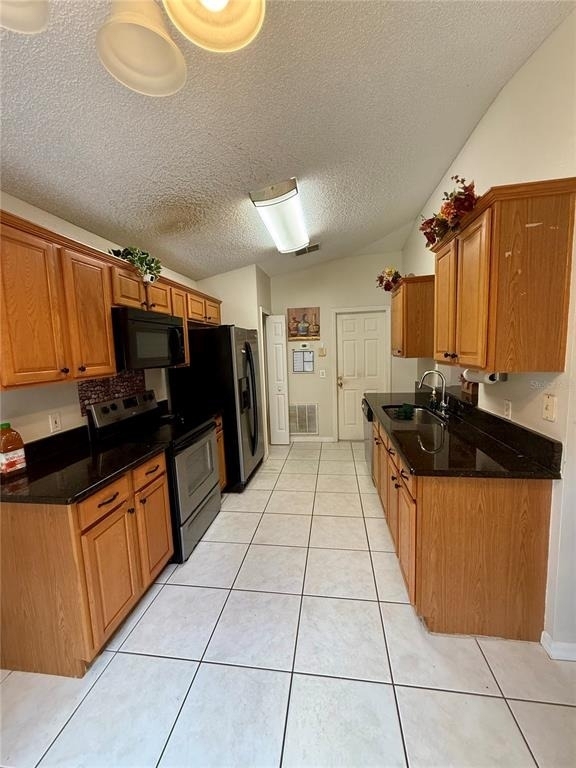 232 Strawflower Court - Photo 7