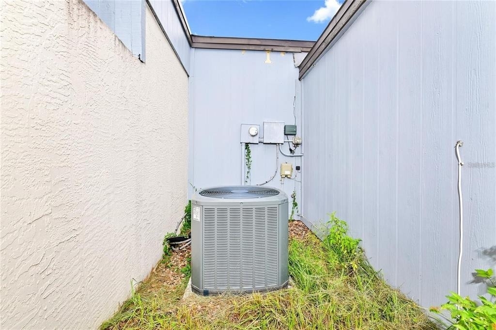 2300 Barbados Drive - Photo 26