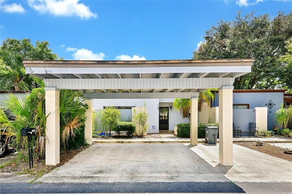 2300 Barbados Drive - Photo 0