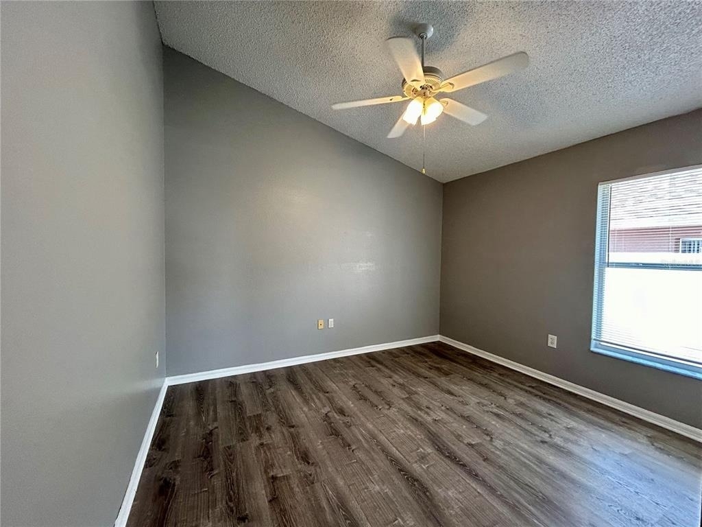 138 Sir Phillips Drive - Photo 8