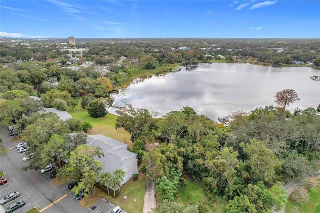 4166 Plantation Cove Drive - Photo 0