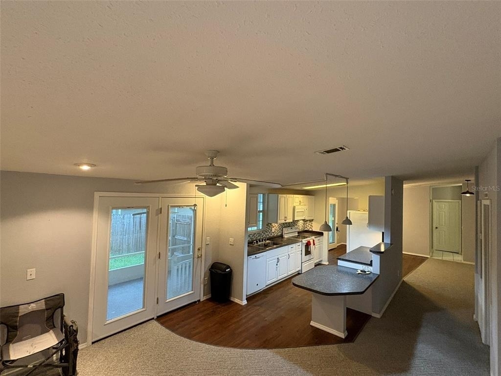 9147 Samaritan Avenue - Photo 22