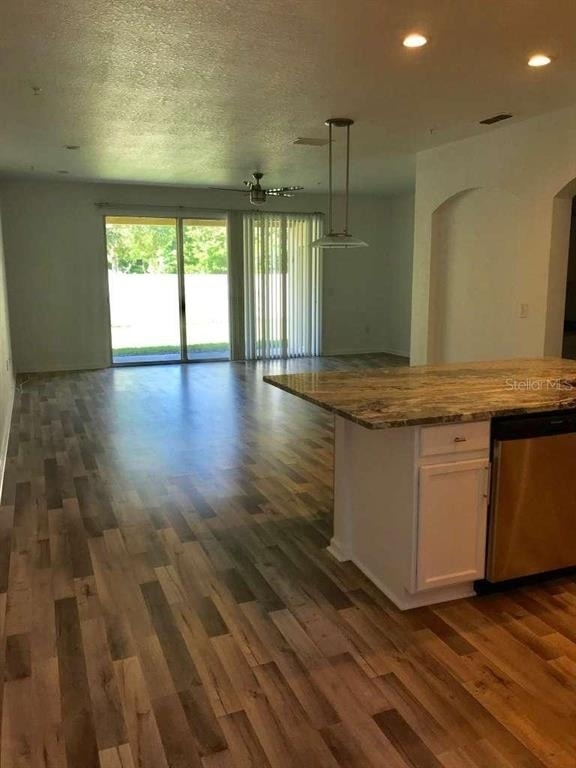 3032 Ashland Lane S - Photo 3
