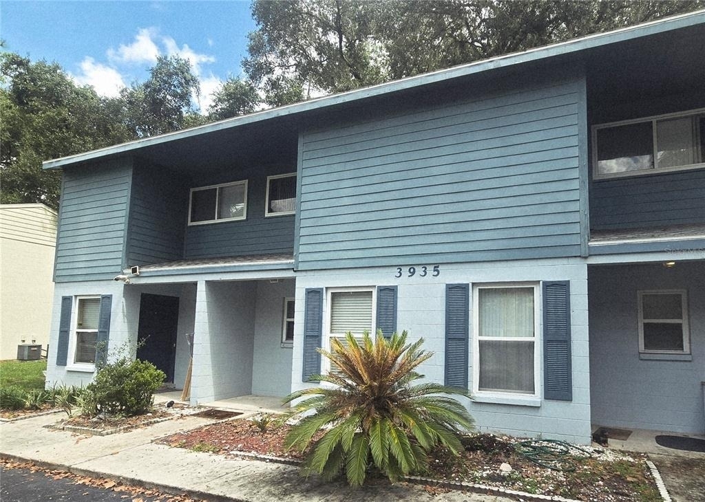 3935 Sw 26th Terrace - Photo 0