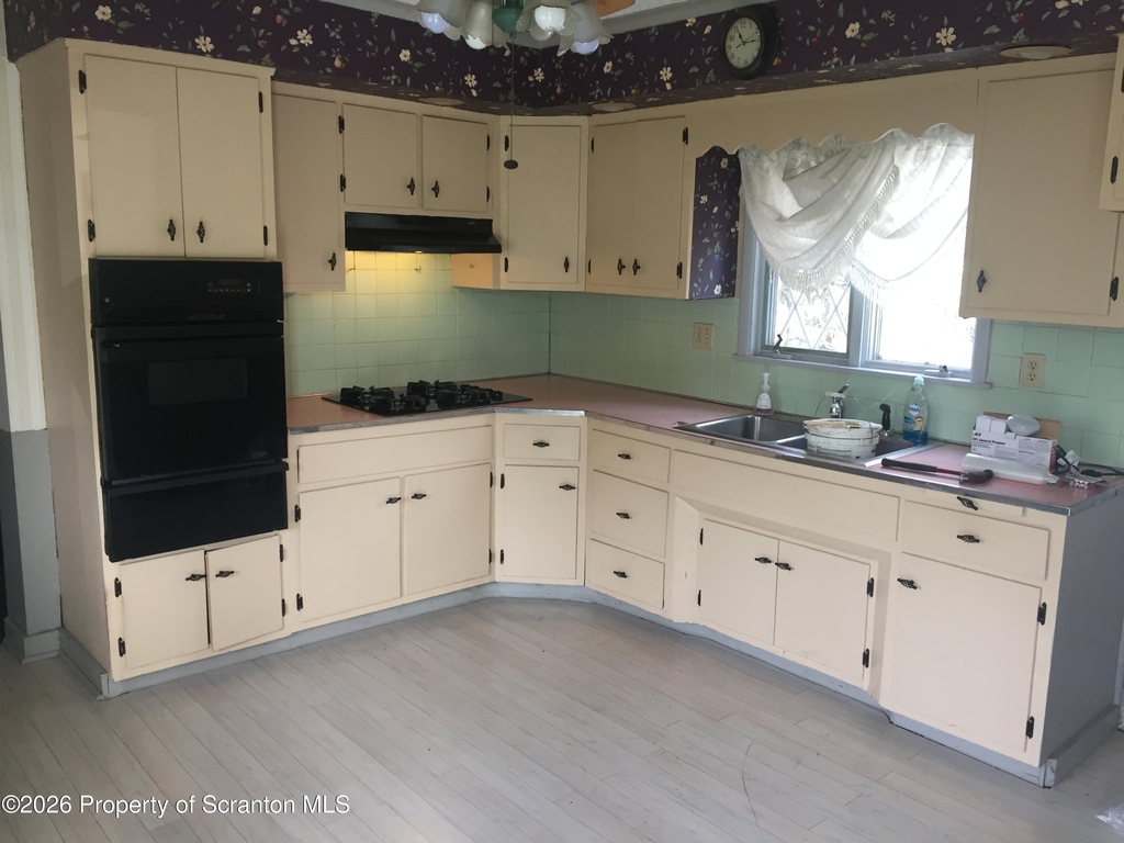 2309 Birney Avenue - Photo 3