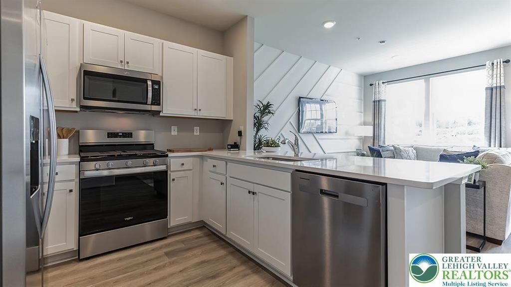 1272 Susan Circle - Photo 3
