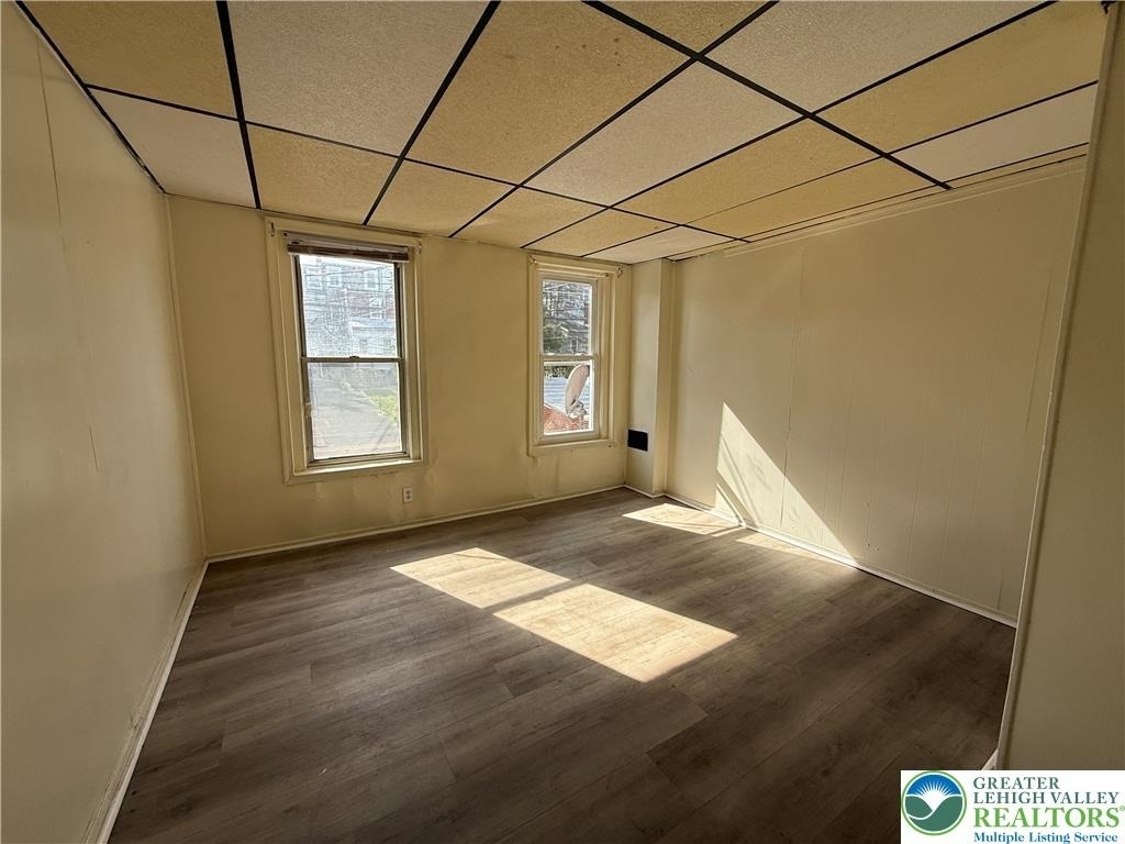 525 Elliger Street - Photo 8