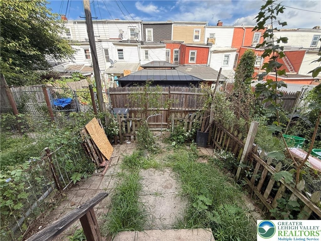 525 Elliger Street - Photo 15