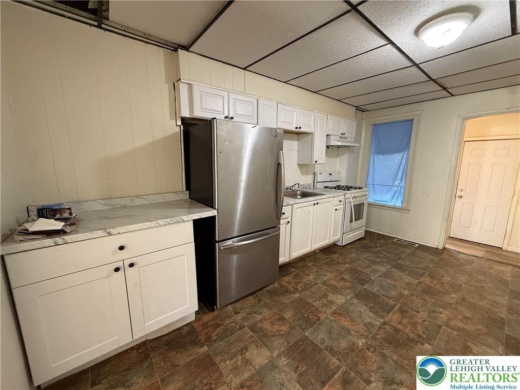 525 Elliger Street - Photo 3
