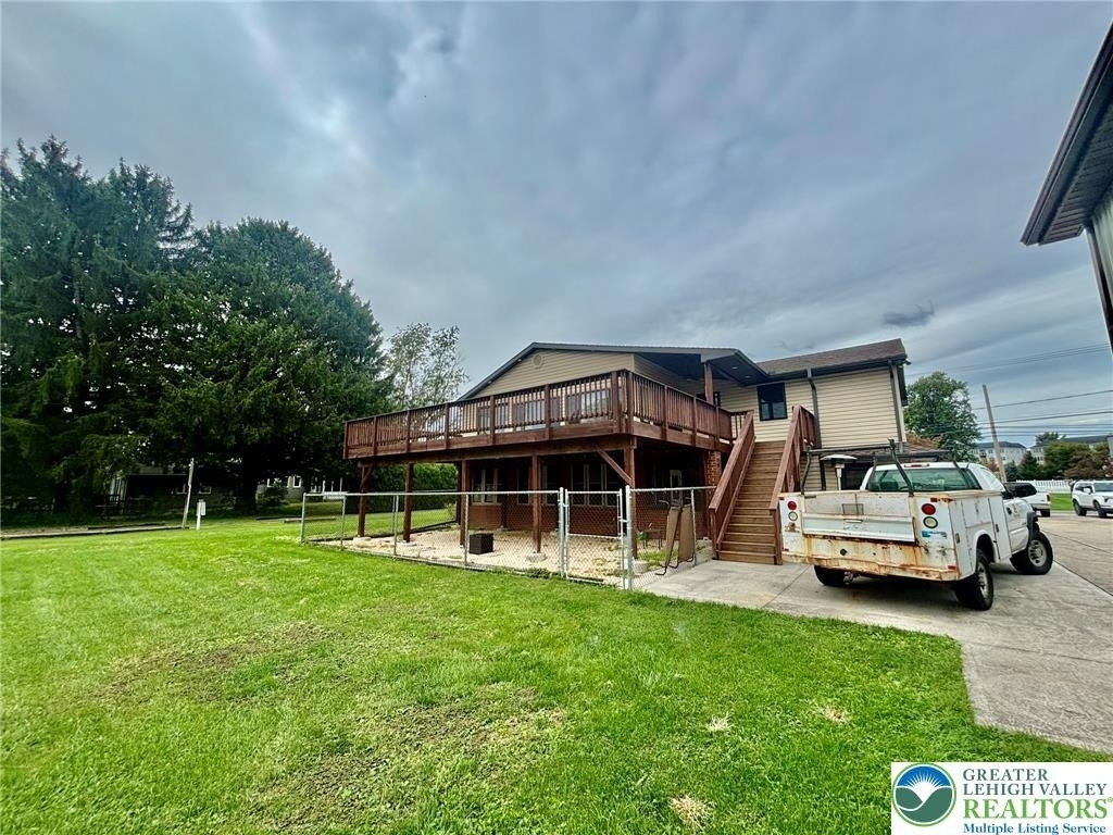 8740 Breiningsville - Photo 3