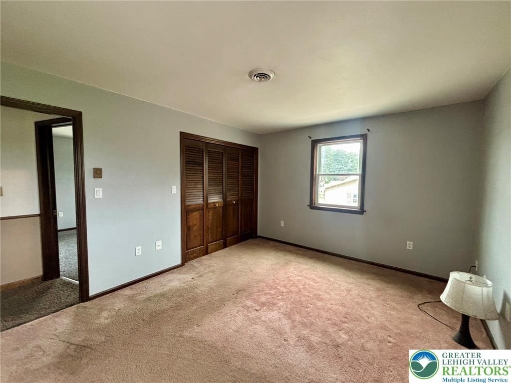 8740 Breiningsville - Photo 13