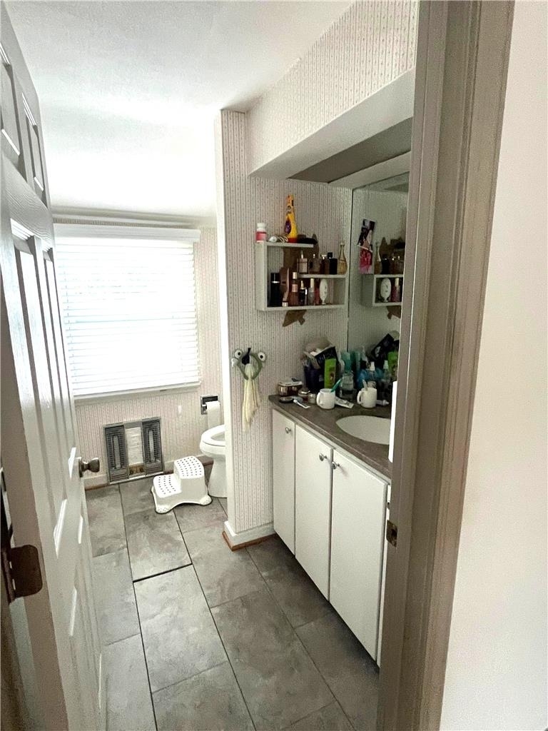 1735 Jefferson Avenue - Photo 11