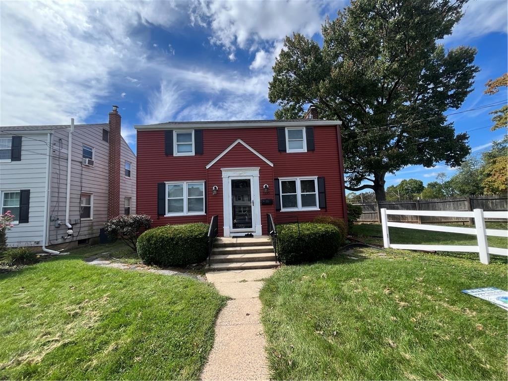 1735 Jefferson Avenue - Photo 0