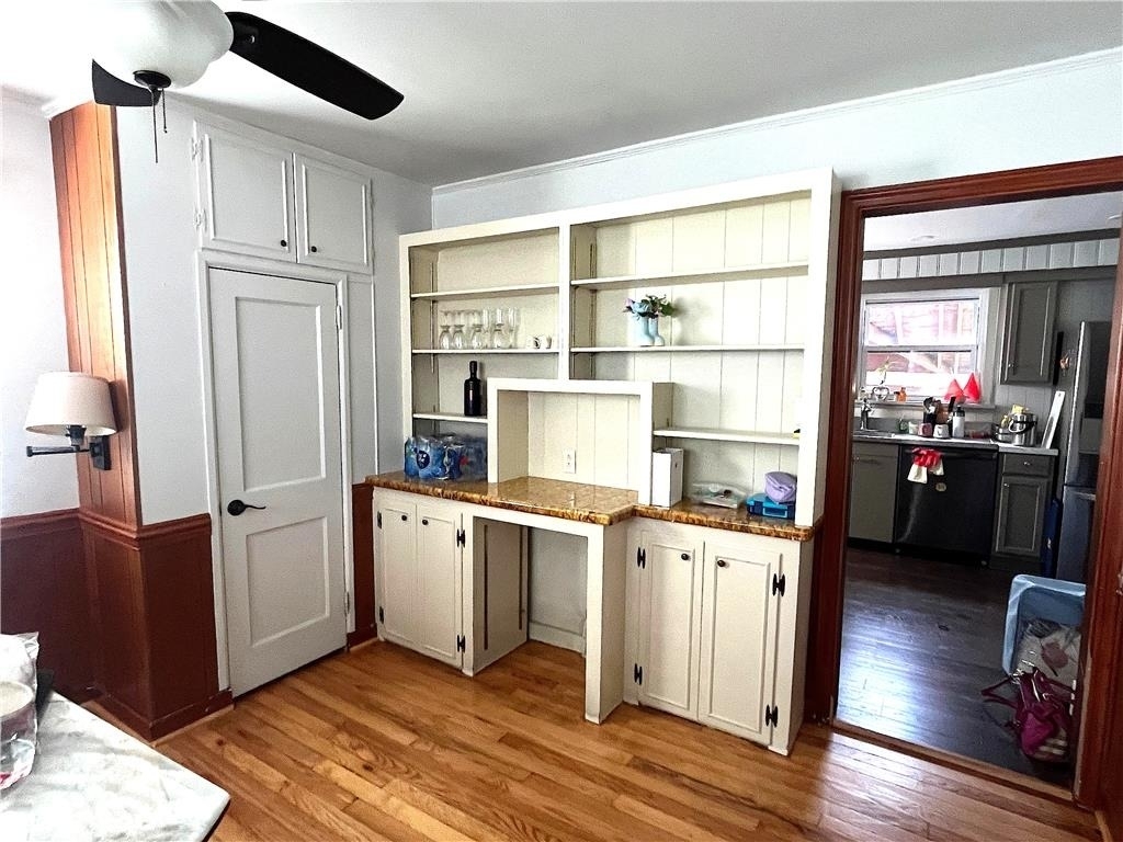 1735 Jefferson Avenue - Photo 3