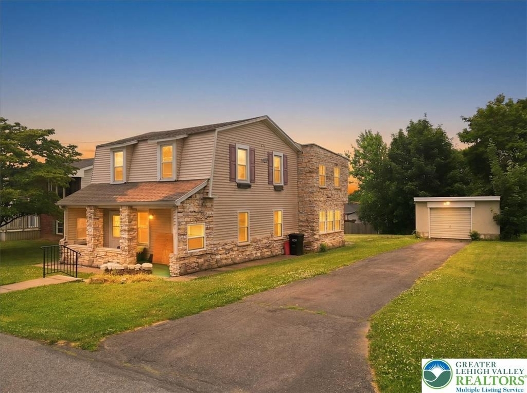 1839 6th Street - Photo 1