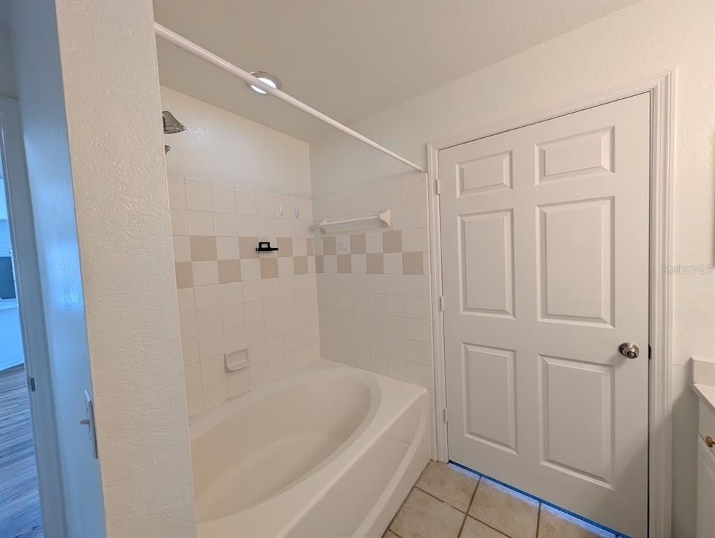 5691 Bidwell Parkway - Photo 17