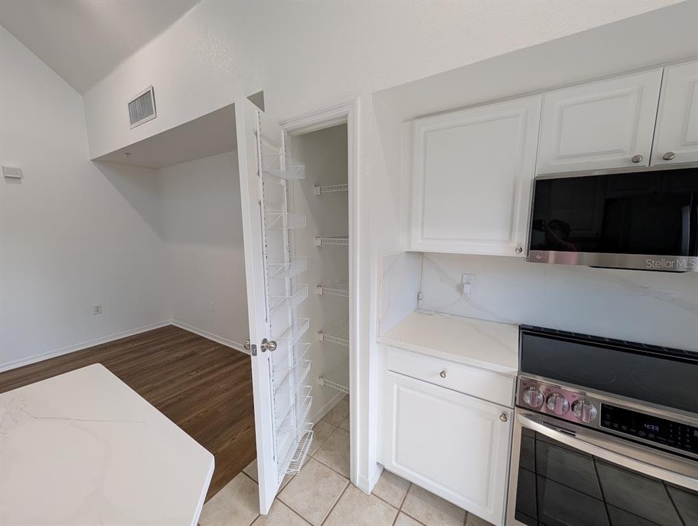 5691 Bidwell Parkway - Photo 11