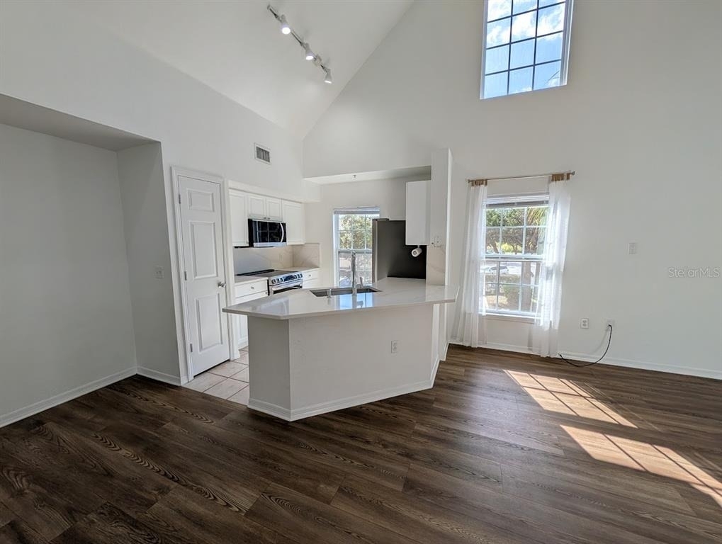5691 Bidwell Parkway - Photo 6